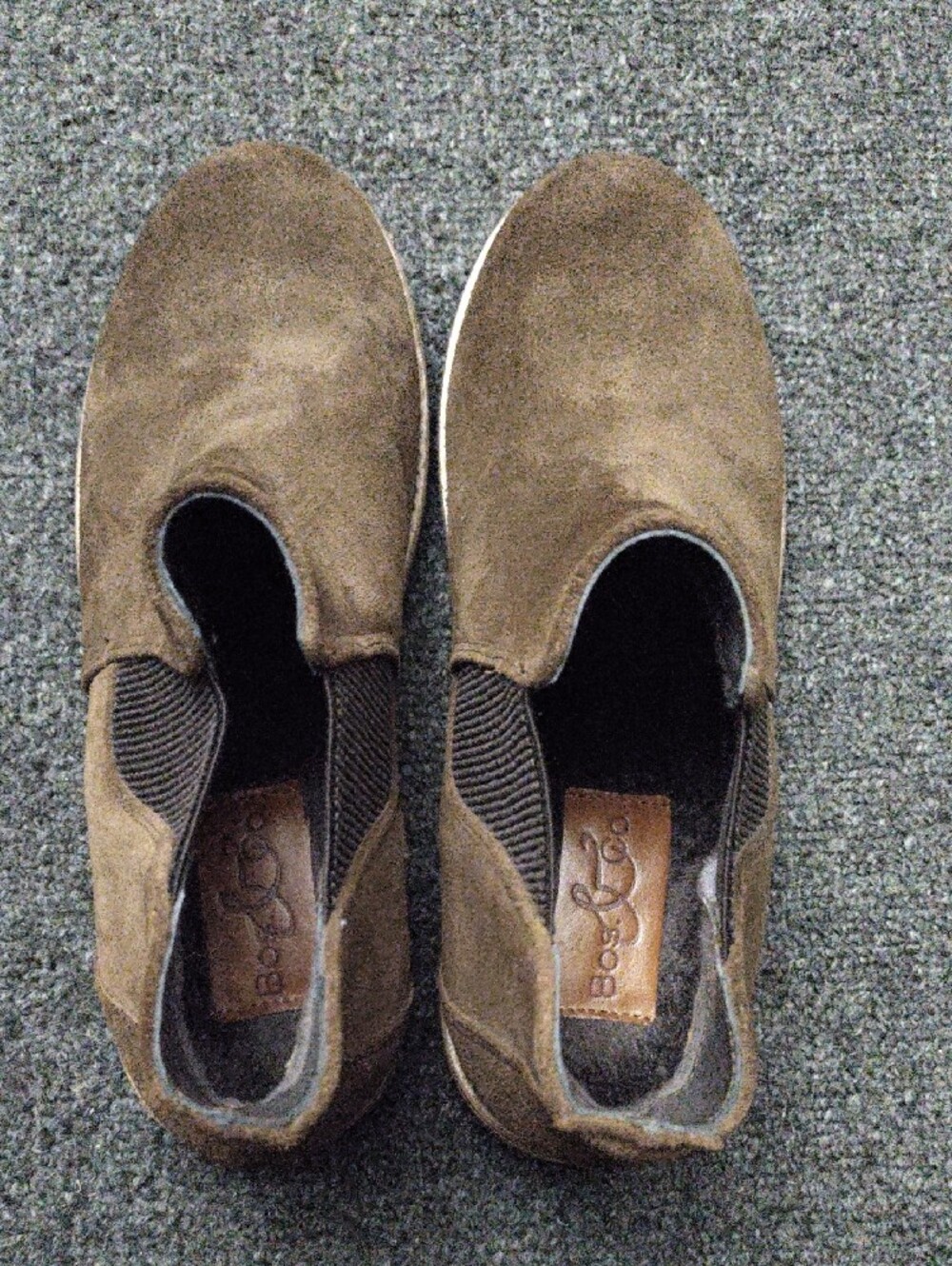 Bos. & Co. Brown Suede Chelsea Ankle Boots/ Booties - Picture 13 of 13